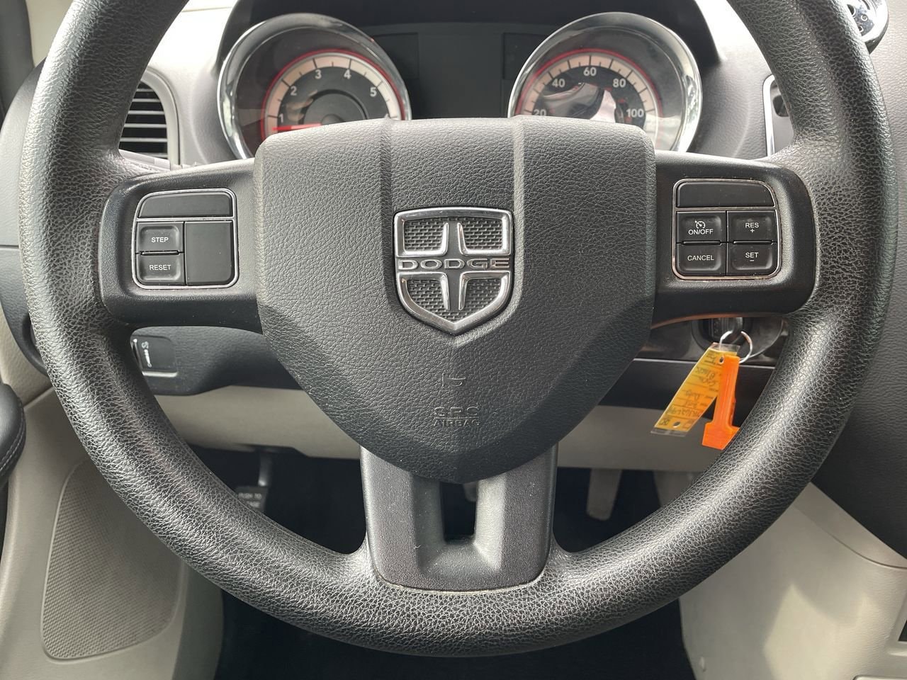 Thumbnail: 2018 Dodge Grand Caravan - 10
