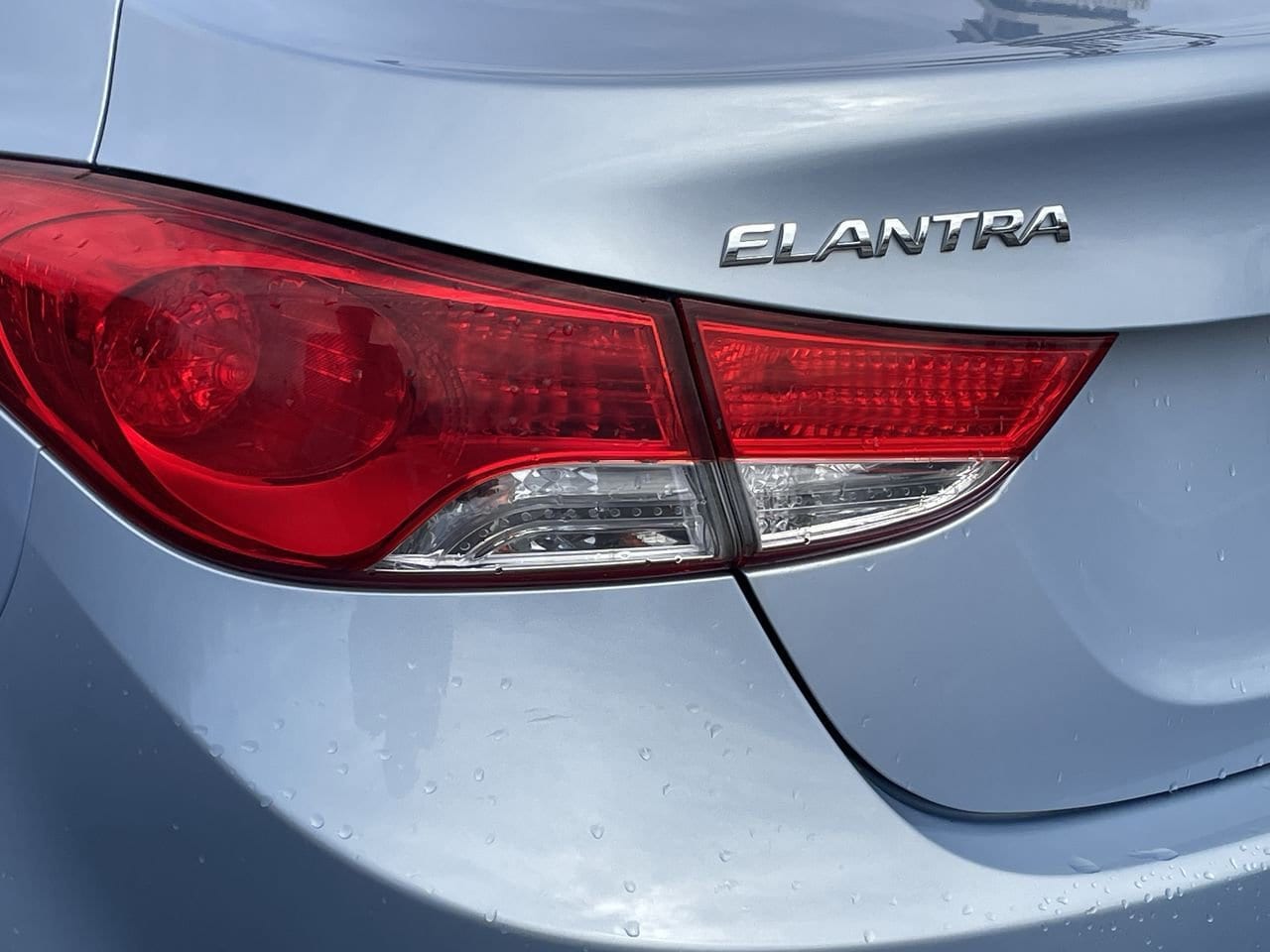 Thumbnail: 2013 Hyundai Elantra - 33