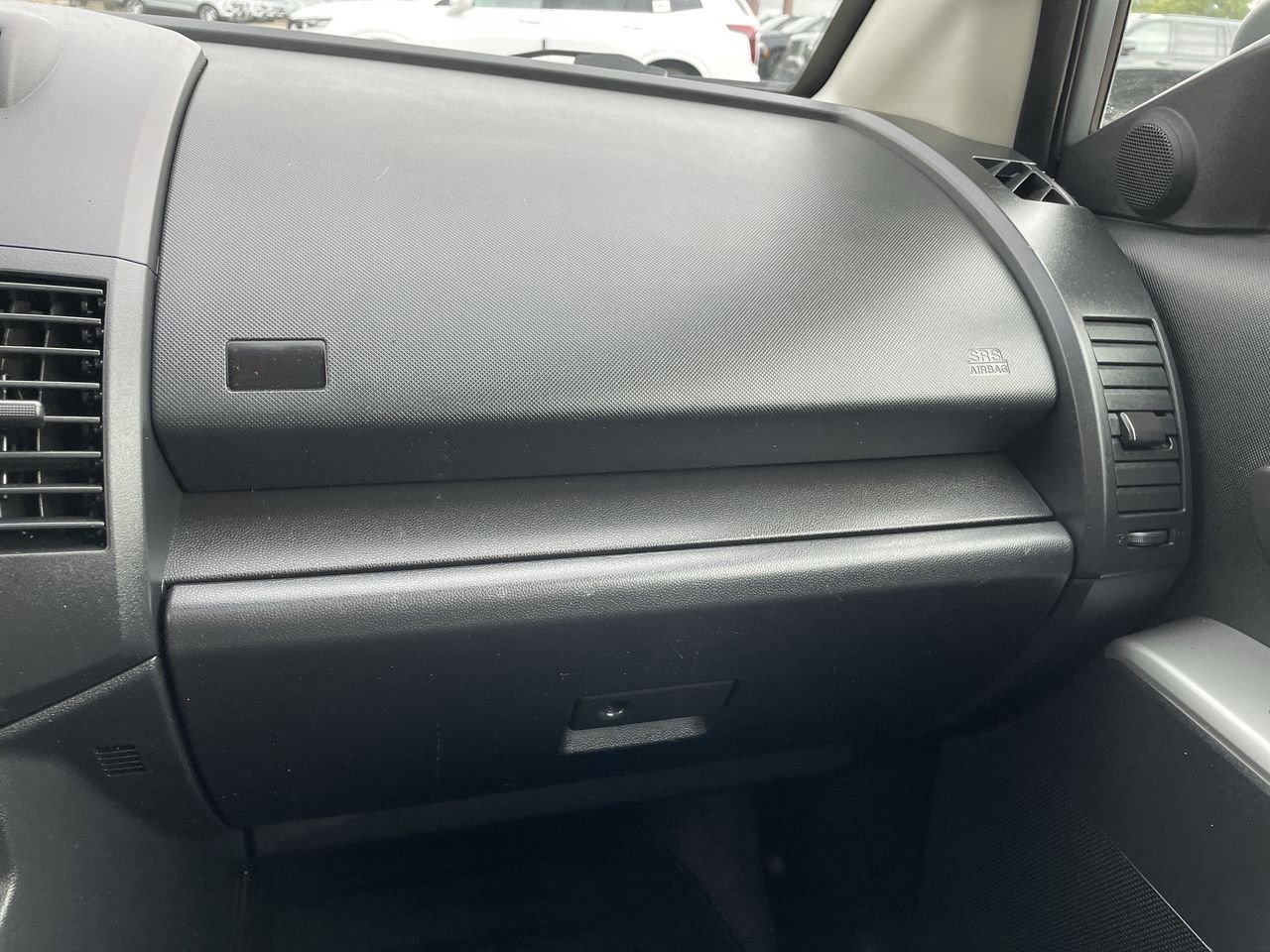 Thumbnail: 2010 Mazda Mazda5 - 16