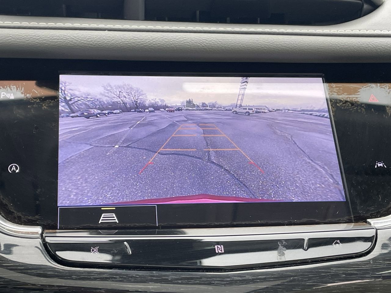 Thumbnail: 2021 Cadillac XT6 - 28