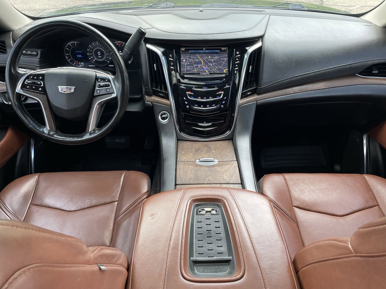 Thumbnail: 2016 Cadillac Escalade - 28