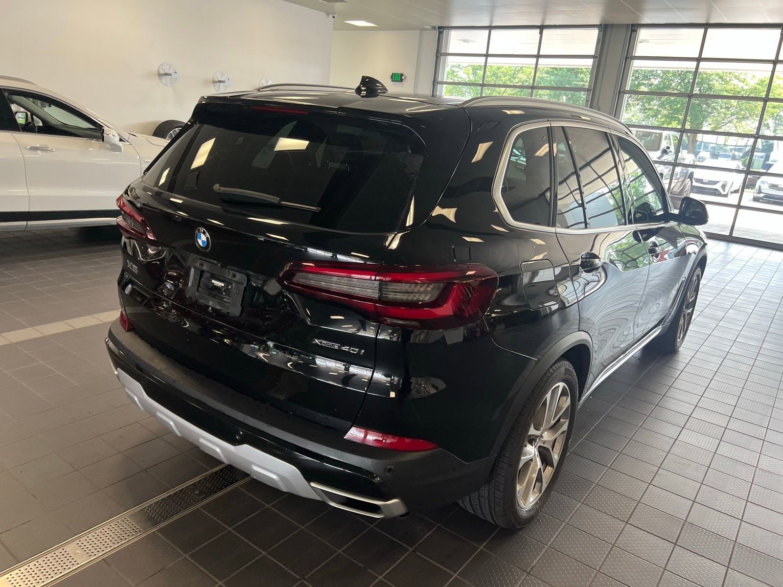 Thumbnail: 2022 BMW X5 - 3