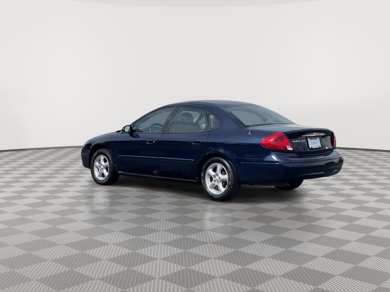 Thumbnail: 2001 Ford Taurus - 6