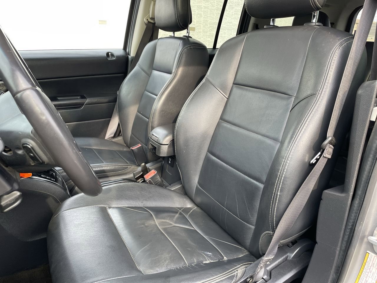 Thumbnail: 2016 Jeep Patriot - 12