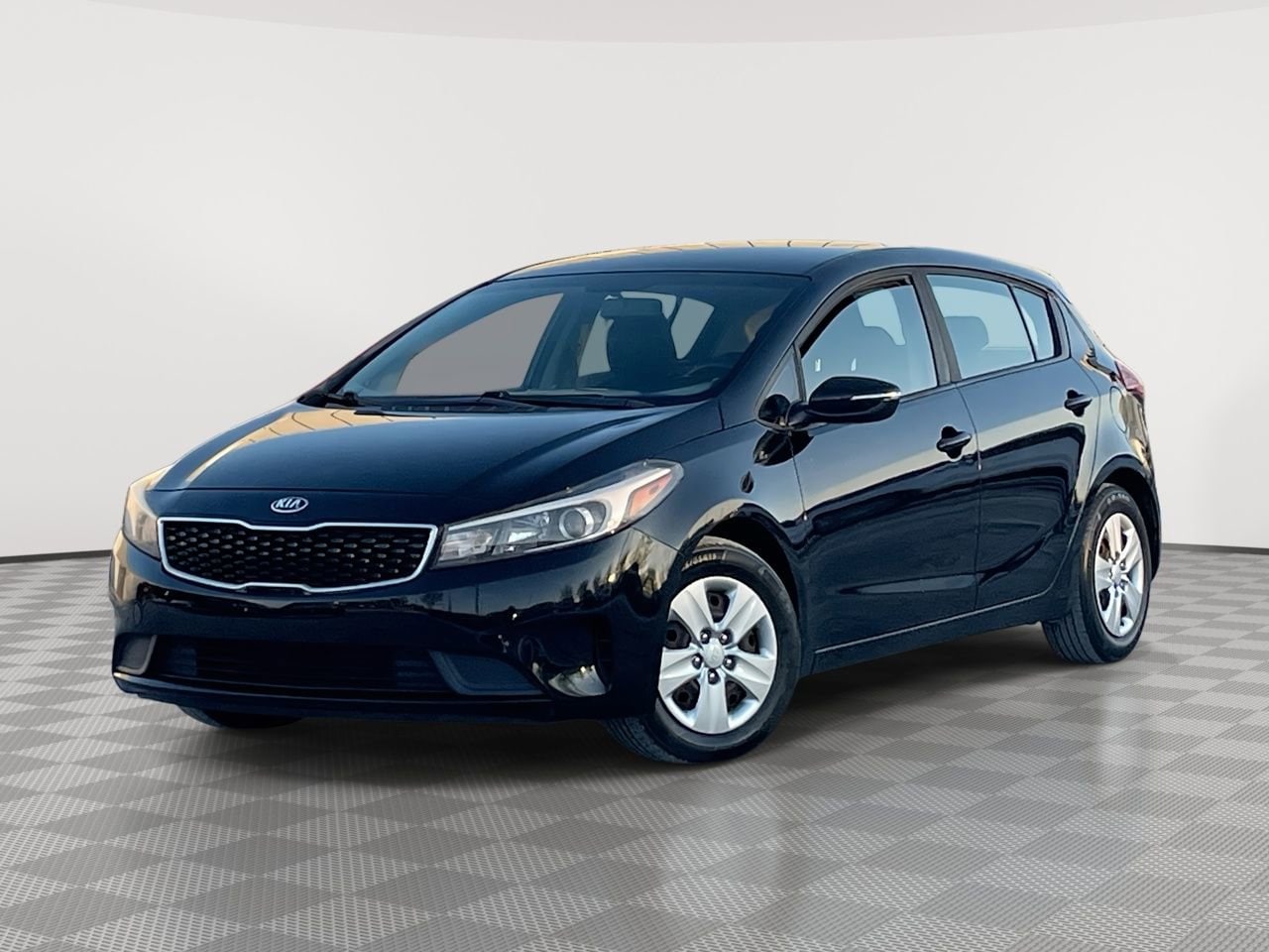 2017 Kia Forte LX -
                  Plymouth, MI