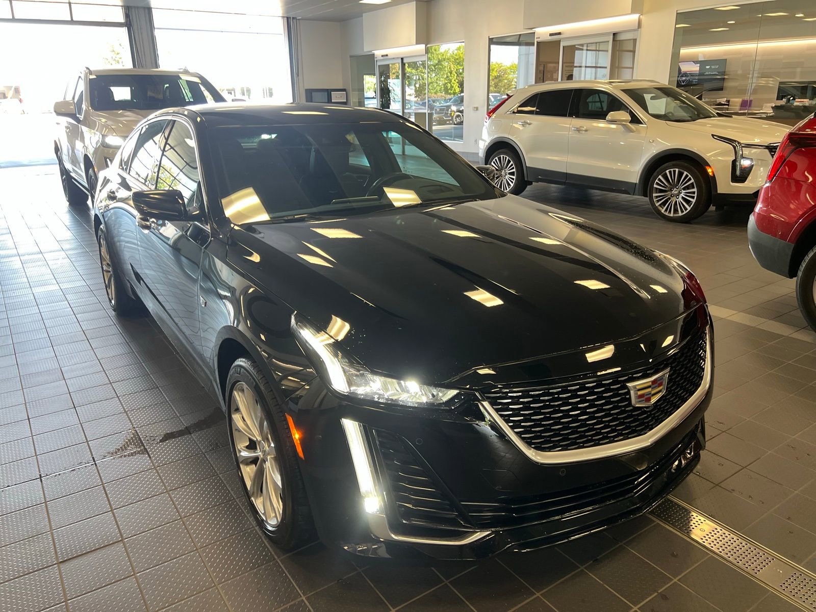 Thumbnail: 2022 Cadillac CT5 - 4