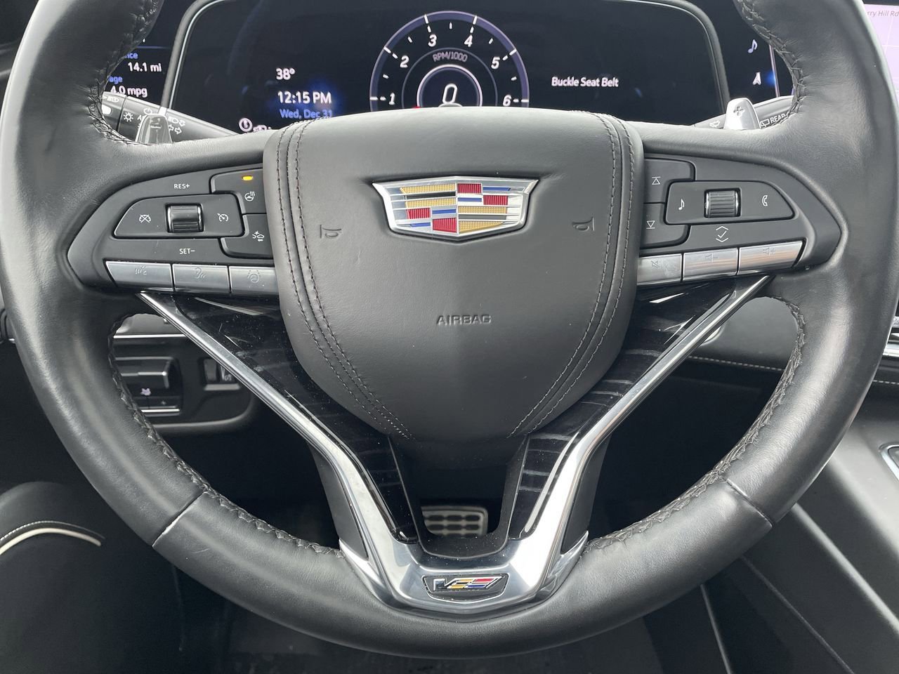 Thumbnail: 2023 Cadillac Escalade - 10