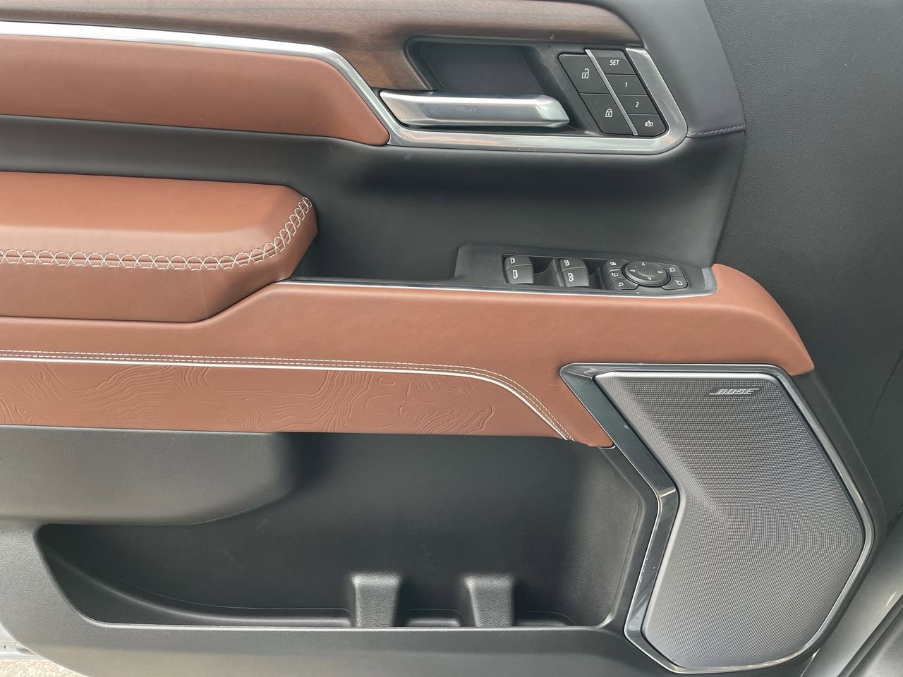 Thumbnail: 2025 GMC Sierra 2500 - 37