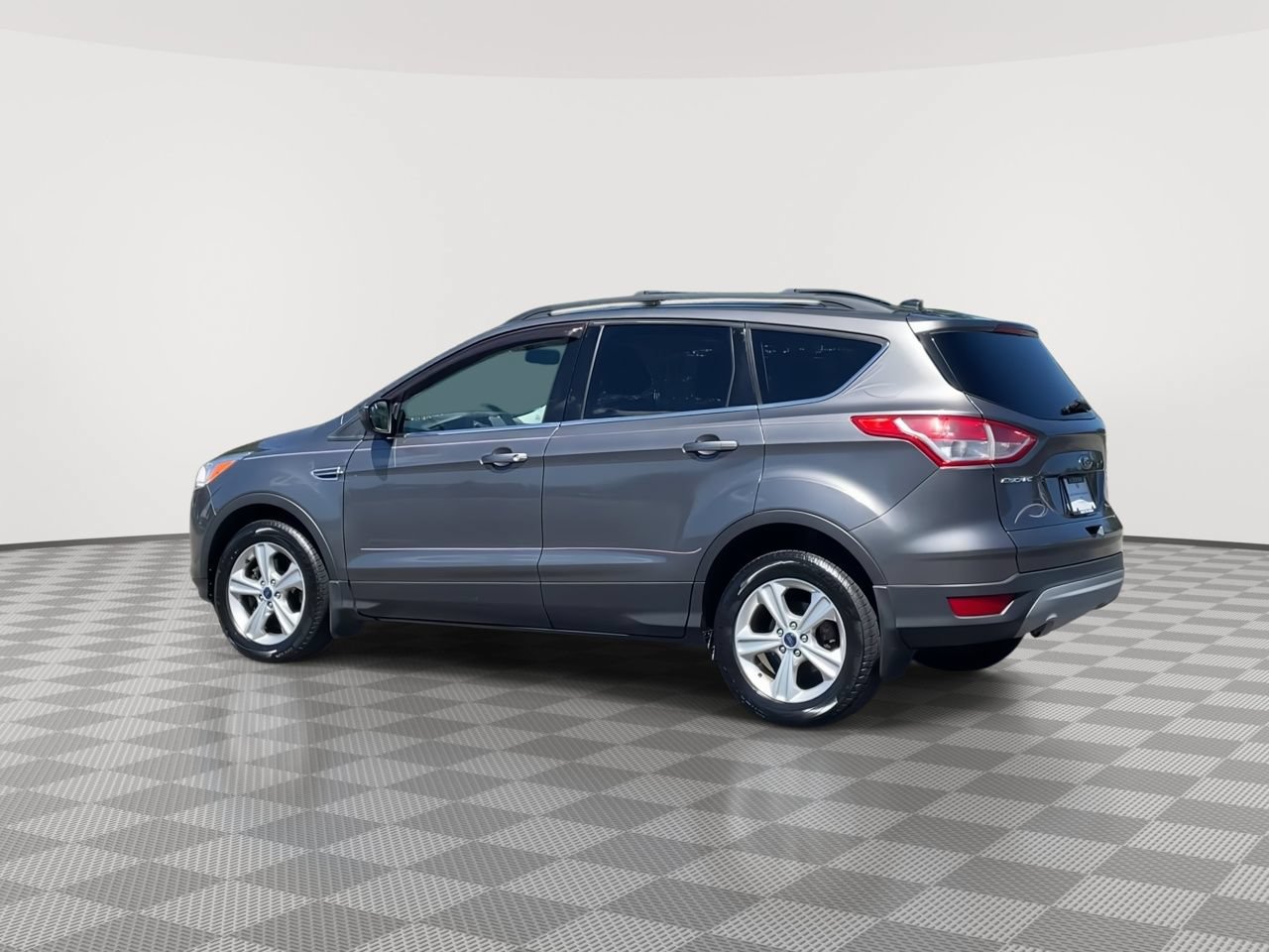 Thumbnail: 2013 Ford Escape - 6
