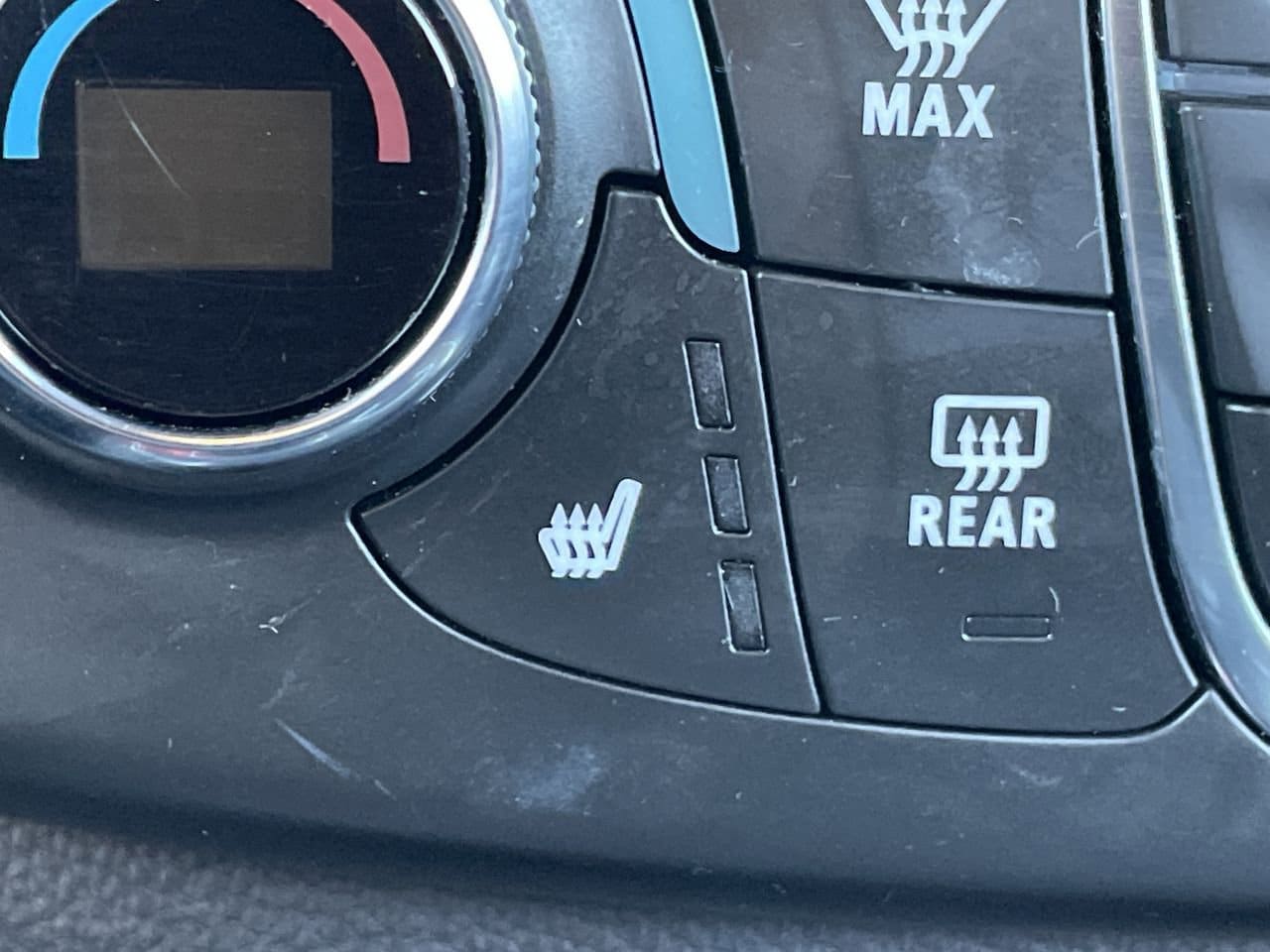 Thumbnail: 2023 Chevrolet Traverse - 22