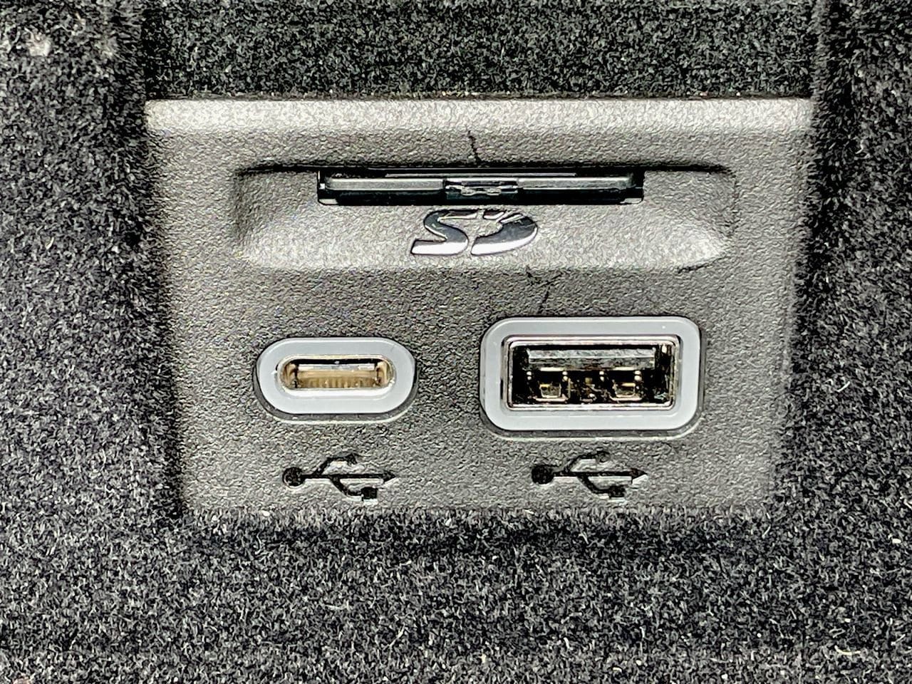 Thumbnail: 2024 Cadillac XT6 - 29