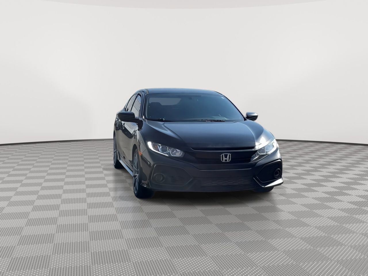 2018 Honda Civic Hatchback Sport photo 3
