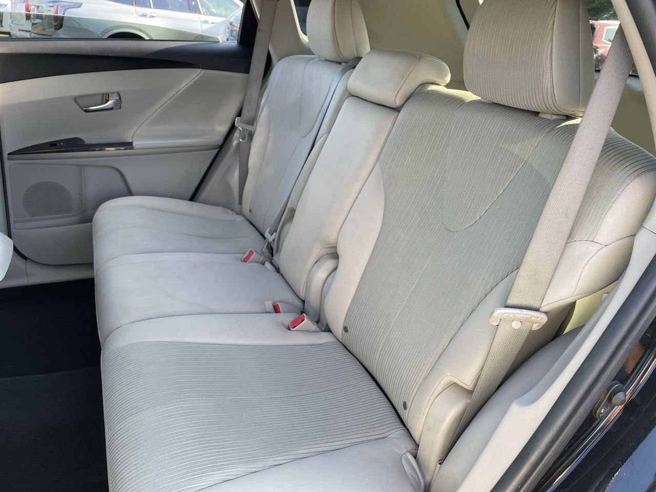 Thumbnail: 2013 Toyota Venza - 18