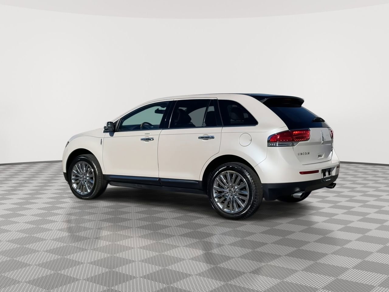 Thumbnail: 2015 Lincoln MKX - 6
