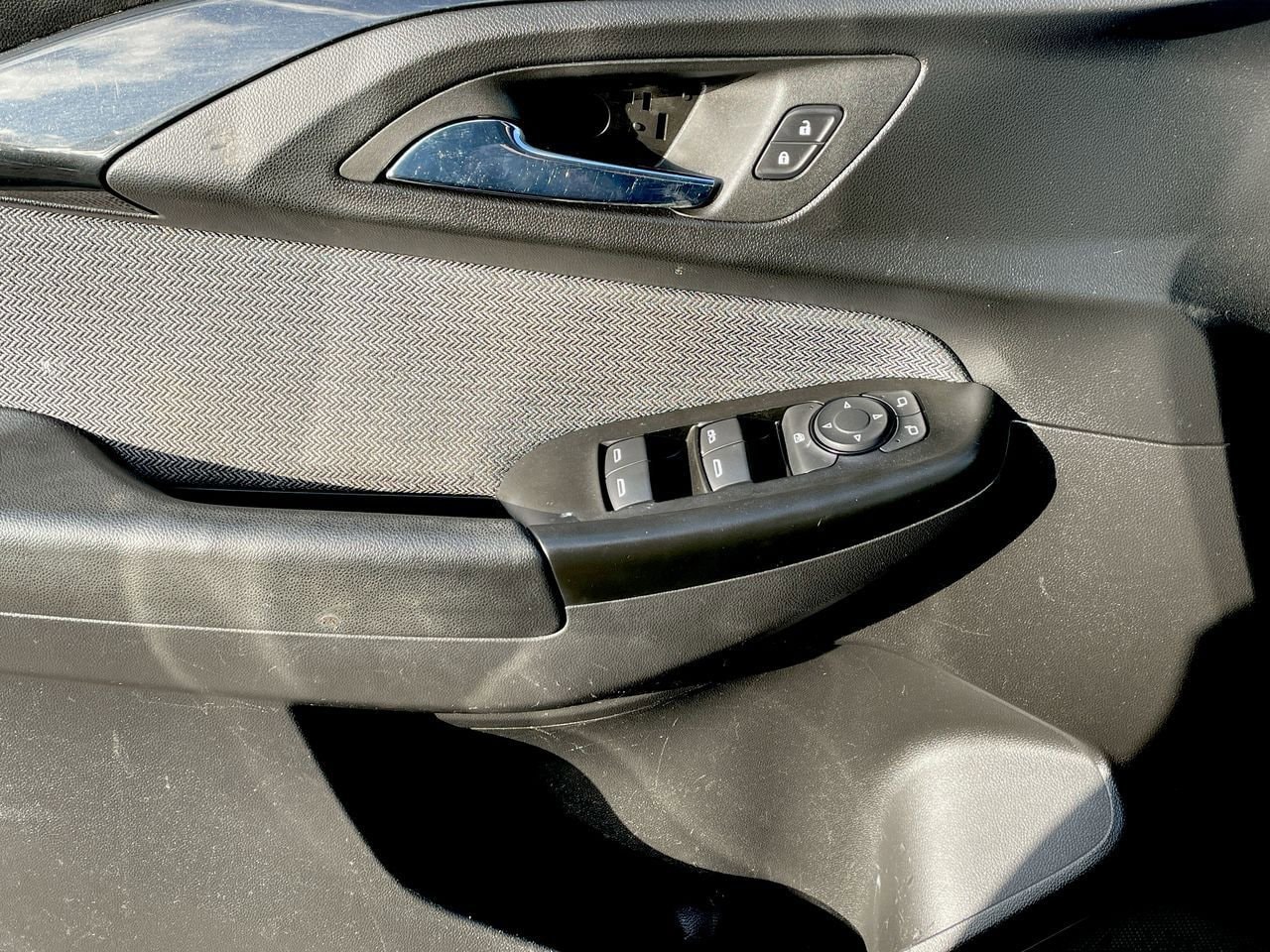 Thumbnail: 2023 Chevrolet TrailBlazer - 28