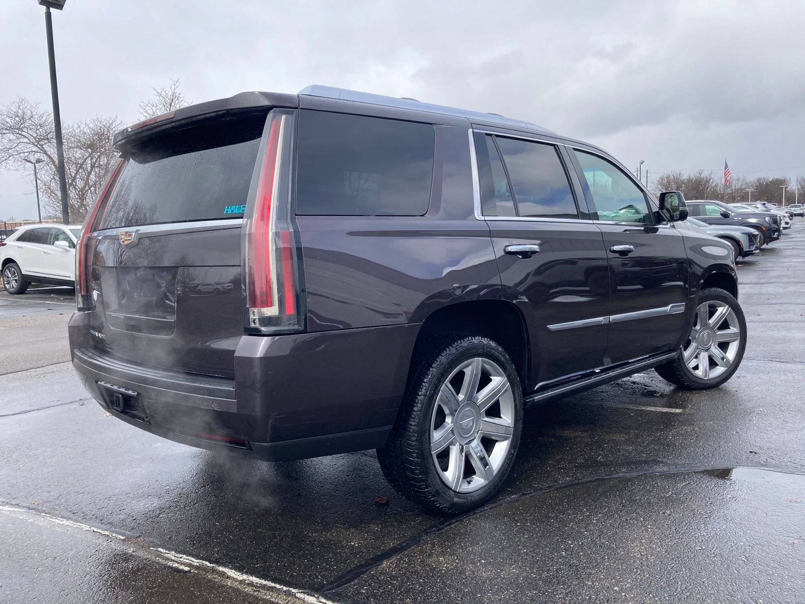 Thumbnail: 2015 Cadillac Escalade - 2