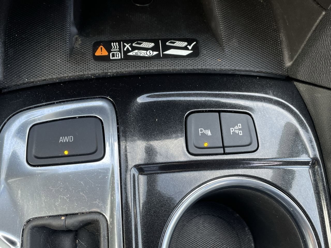 Thumbnail: 2023 Chevrolet Equinox - 32