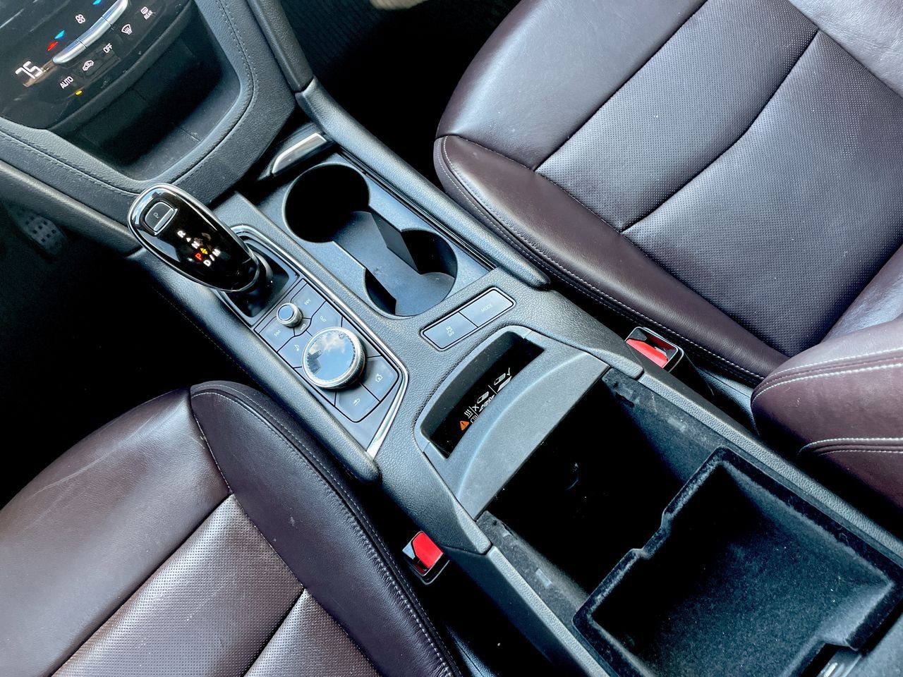 Thumbnail: 2021 Cadillac XT6 - 26