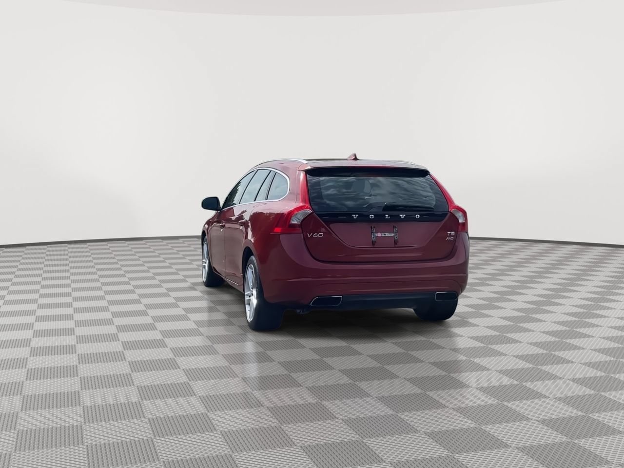 Thumbnail: 2015 Volvo V60 - 7