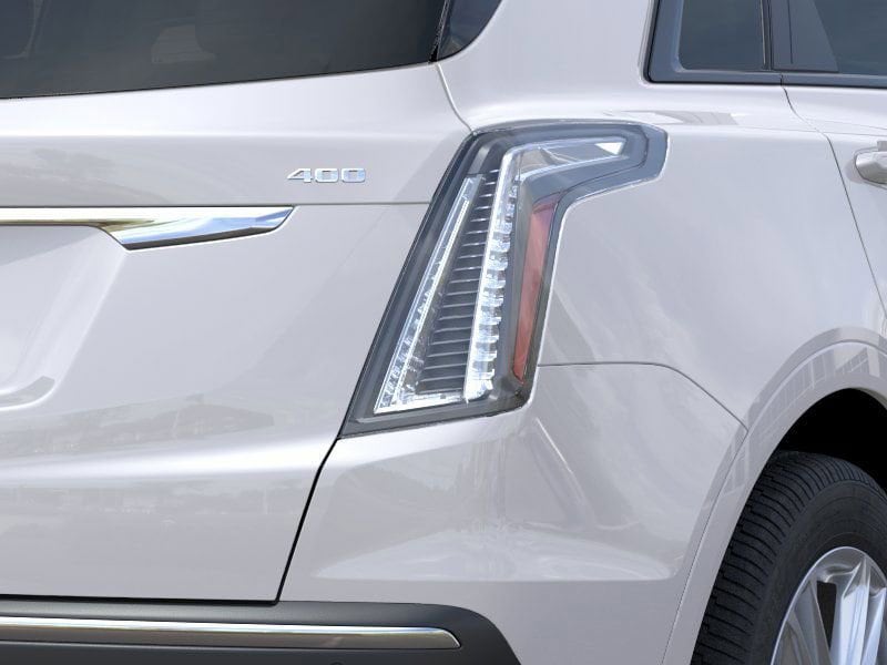 Thumbnail: 2025 Cadillac XT5 - 11