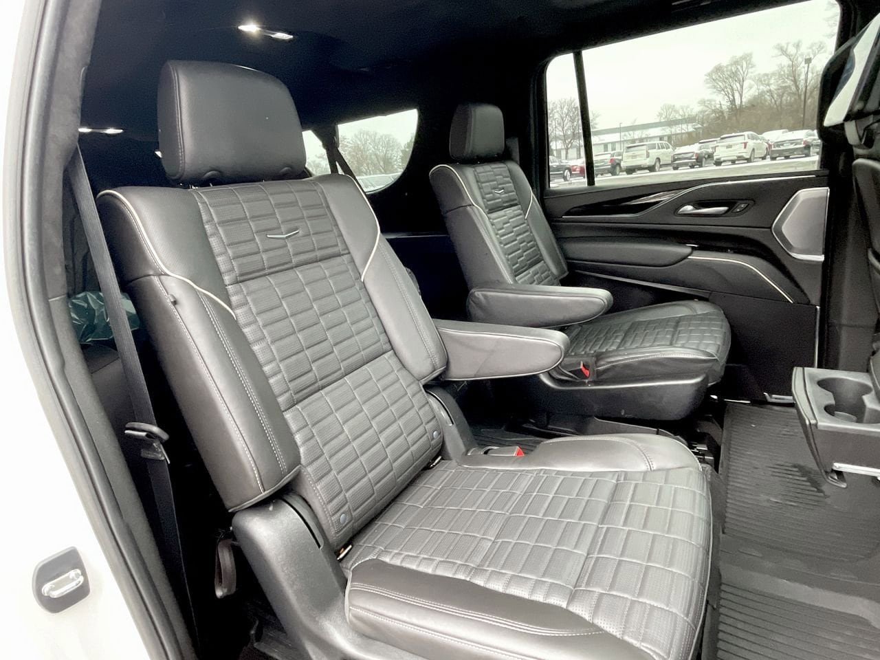 Thumbnail: 2023 Cadillac Escalade - 15