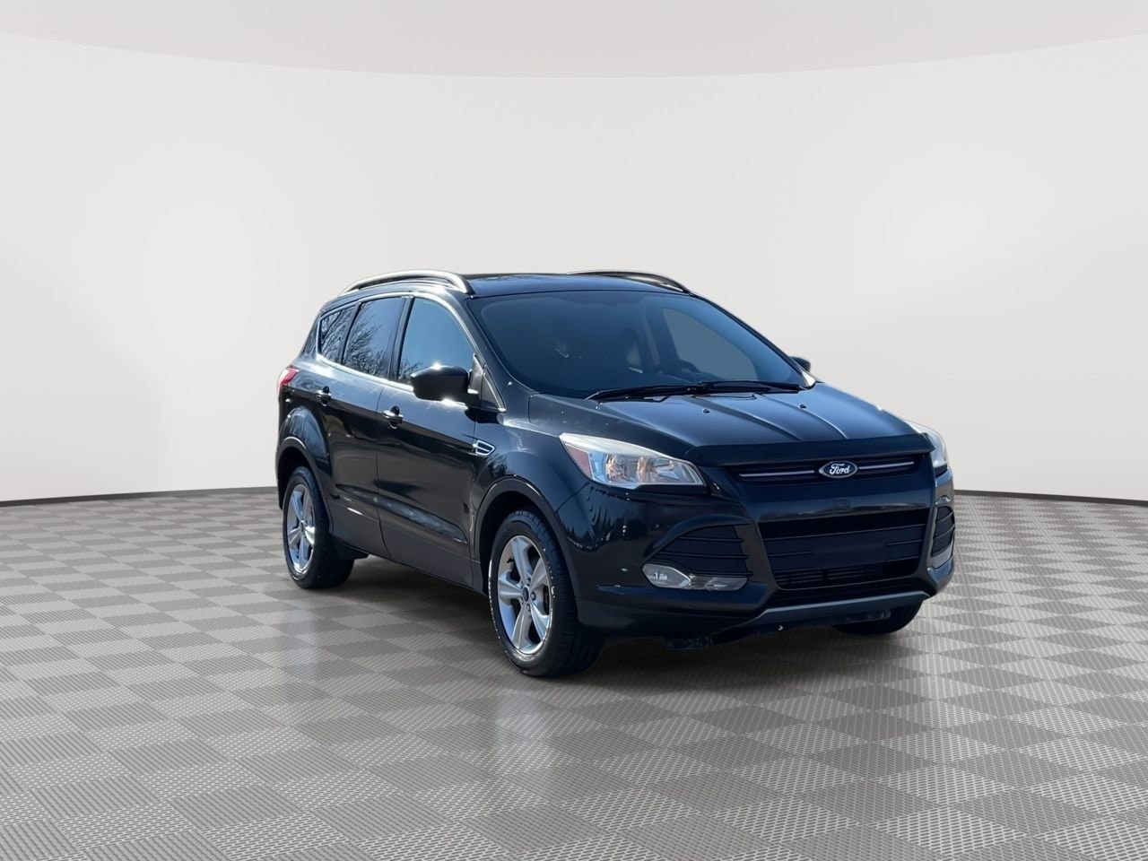 Thumbnail: 2015 Ford Escape - 2