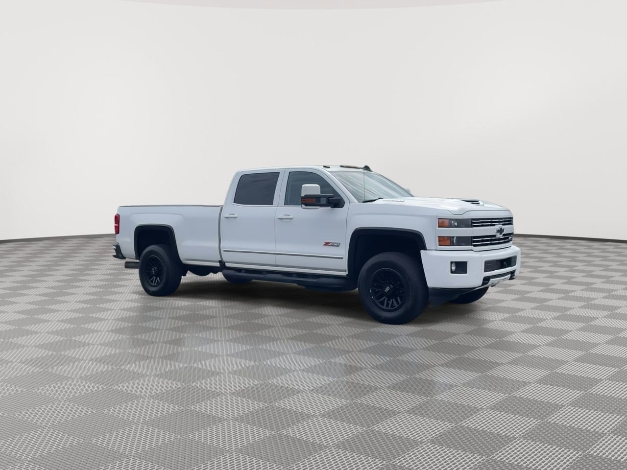 Thumbnail: 2019 Chevrolet Silverado 2500 - 2