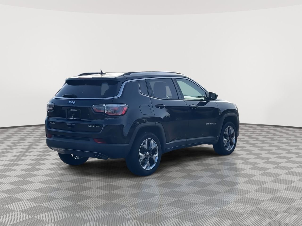 Thumbnail: 2018 Jeep Compass - 8