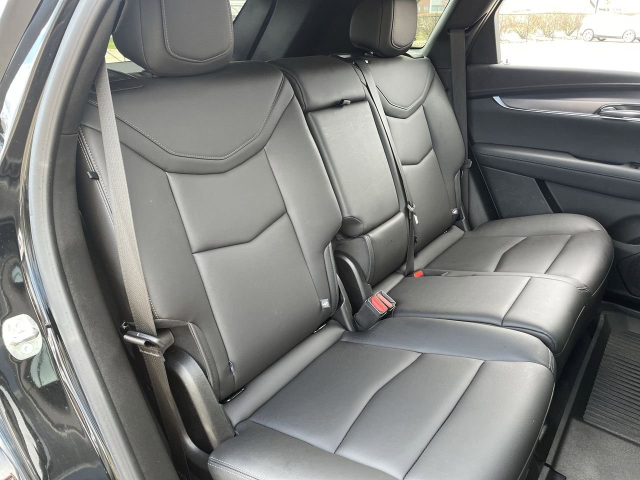 Thumbnail: 2023 Cadillac XT5 - 15