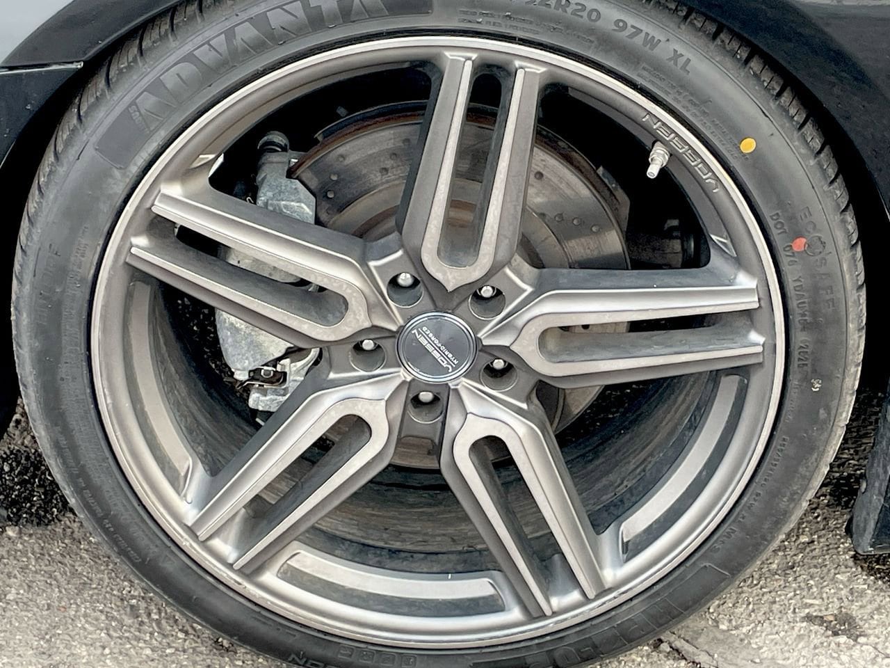 Thumbnail: 2012 INFINITI G37 - 32