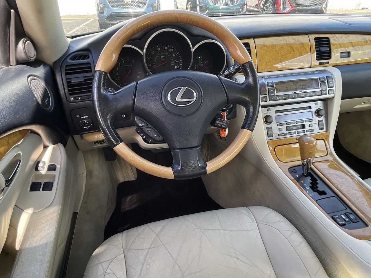 Thumbnail: 2002 Lexus SC - 11