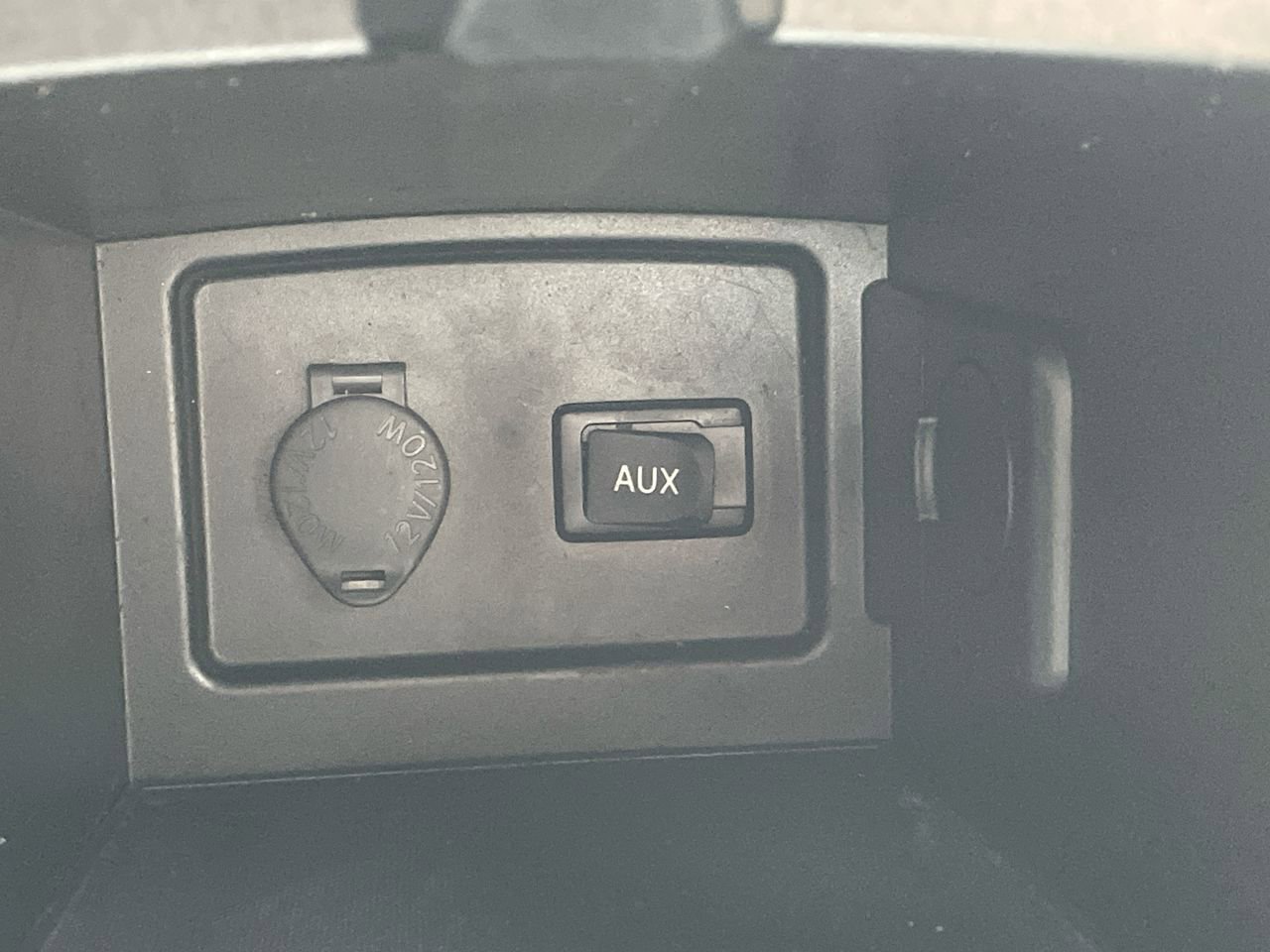 2010 Toyota Camry  22