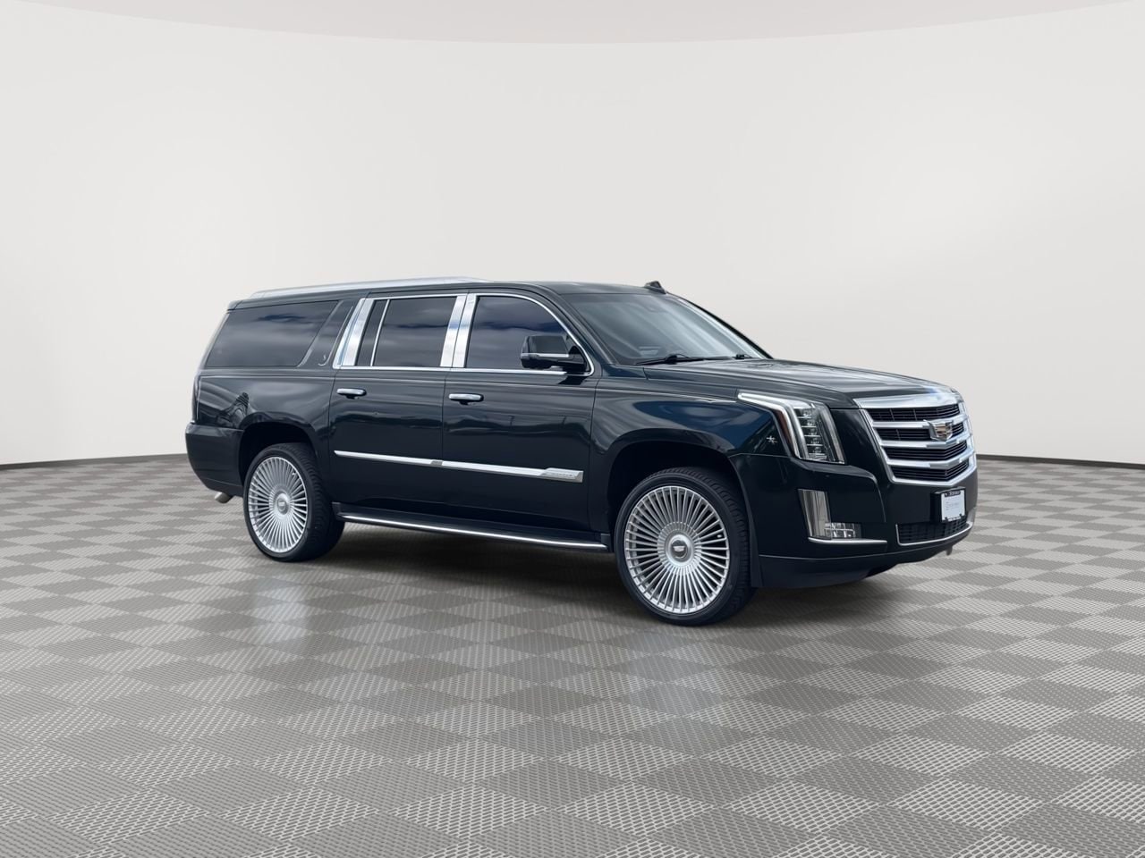 Thumbnail: 2016 Cadillac Escalade - 2