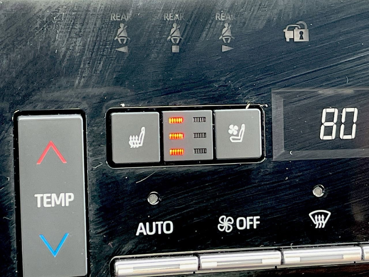 Thumbnail: 2022 Toyota Avalon - 23