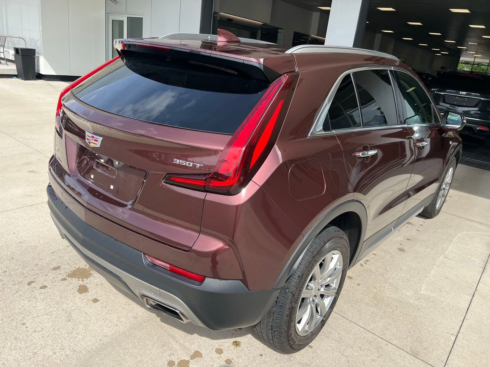 Thumbnail: 2023 Cadillac XT4 - 3