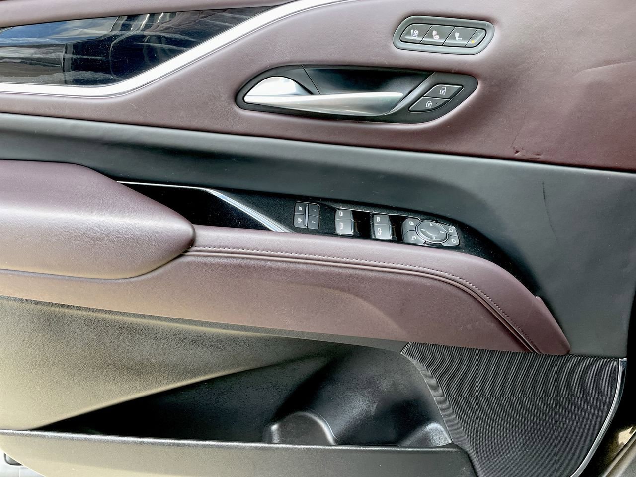 Thumbnail: 2024 Cadillac Escalade - 39