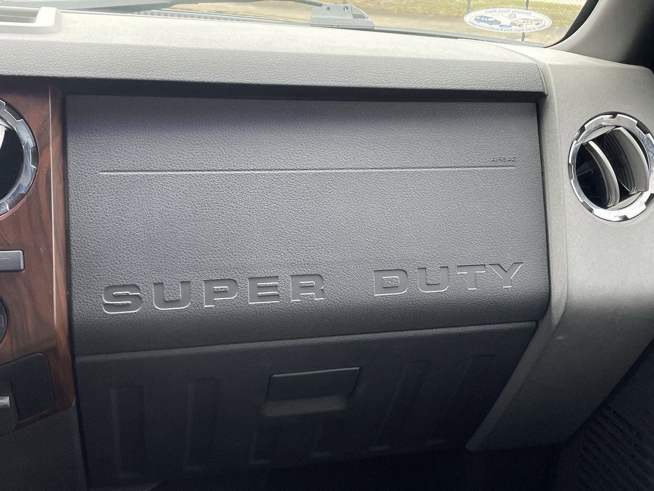 Thumbnail: 2011 Ford Econoline - 16