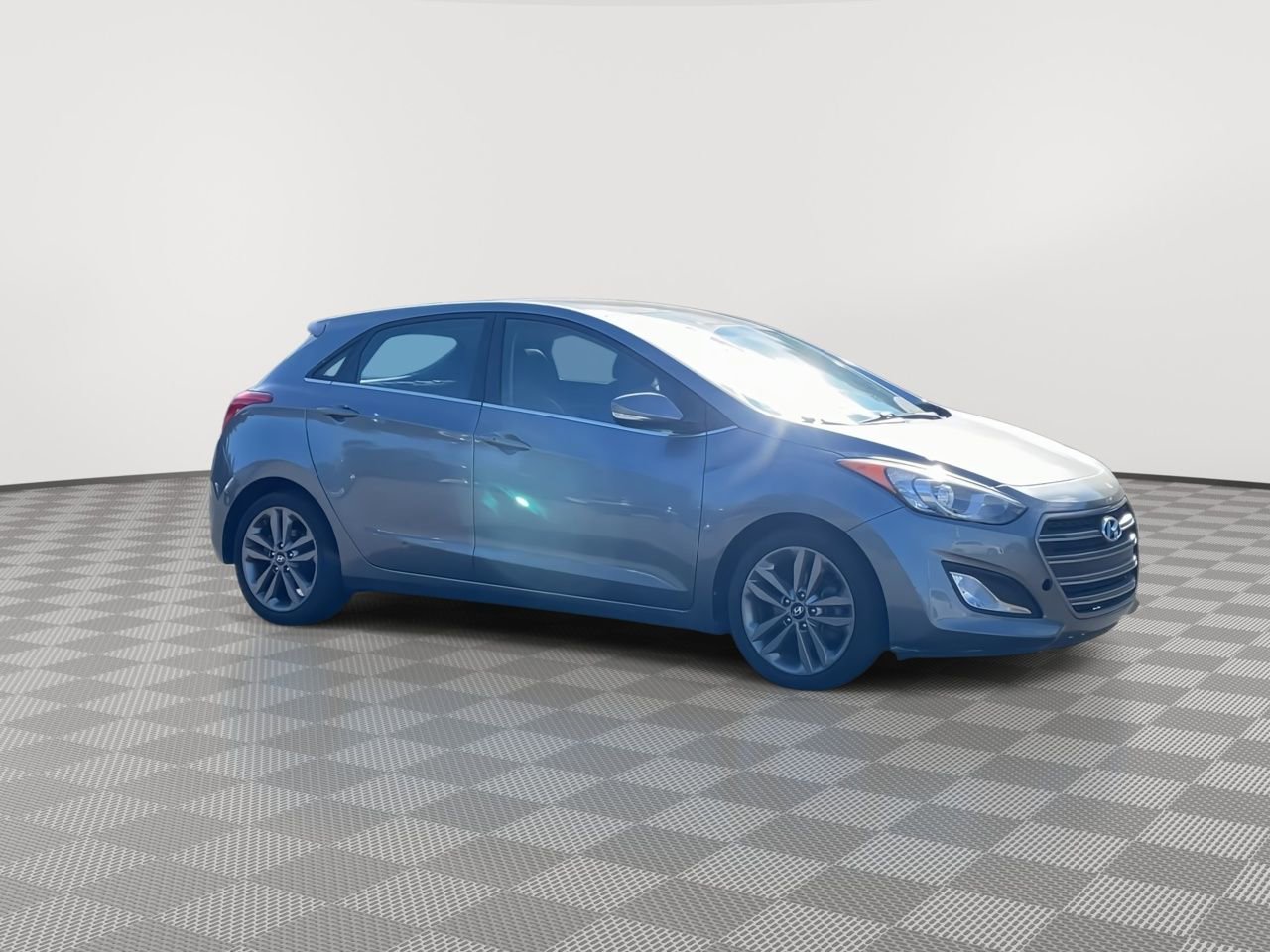 Thumbnail: 2016 Hyundai Elantra - 2