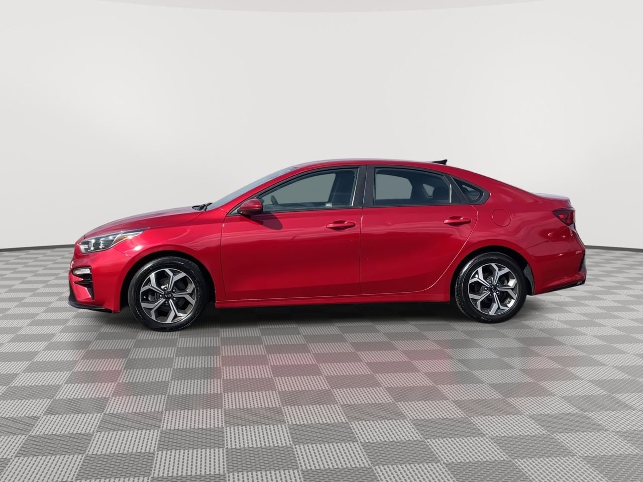 Thumbnail: 2019 Kia Forte - 5