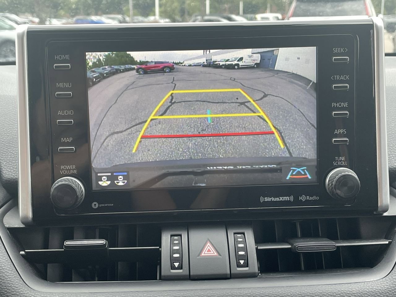 Thumbnail: 2019 Toyota RAV4 - 27