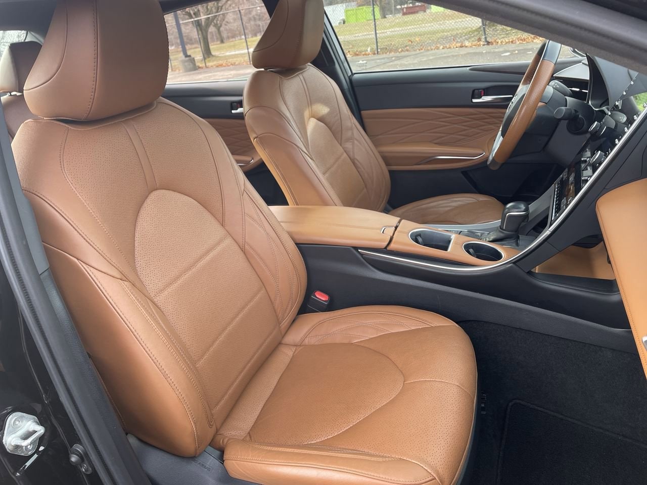 Thumbnail: 2022 Toyota Avalon - 14