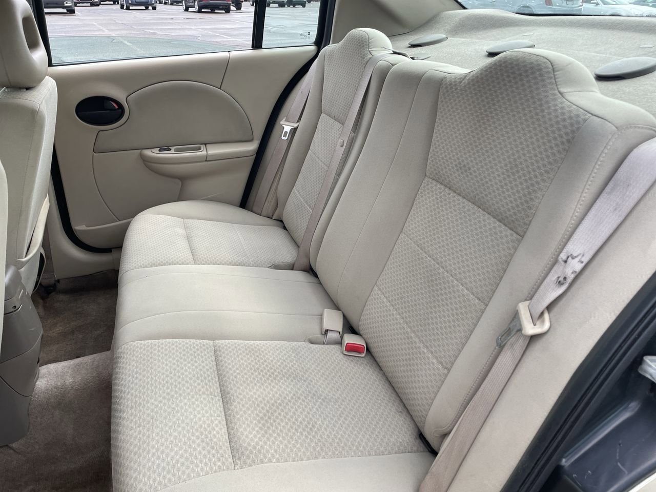 Thumbnail: 2005 Saturn Ion - 18
