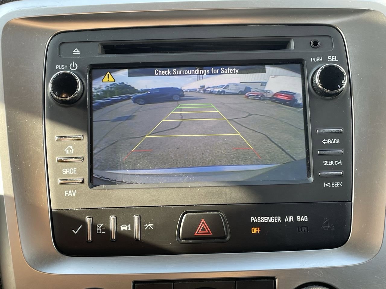 Thumbnail: 2014 GMC Acadia - 25