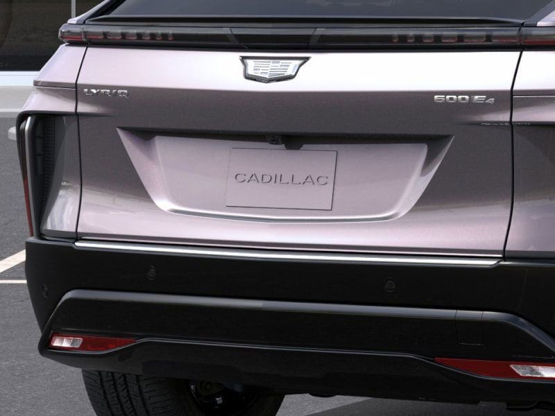 Thumbnail: 2026 Cadillac Lyriq - 14