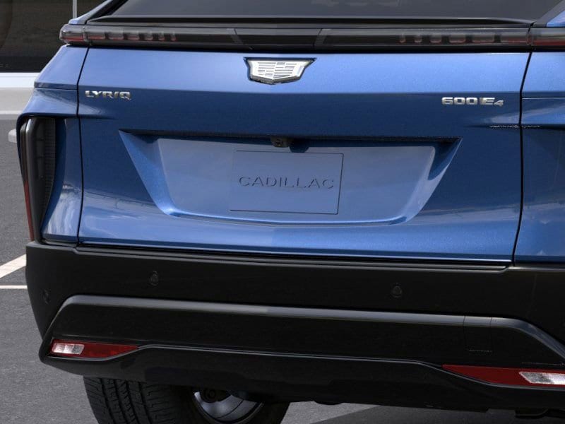 Thumbnail: 2026 Cadillac Lyriq - 14