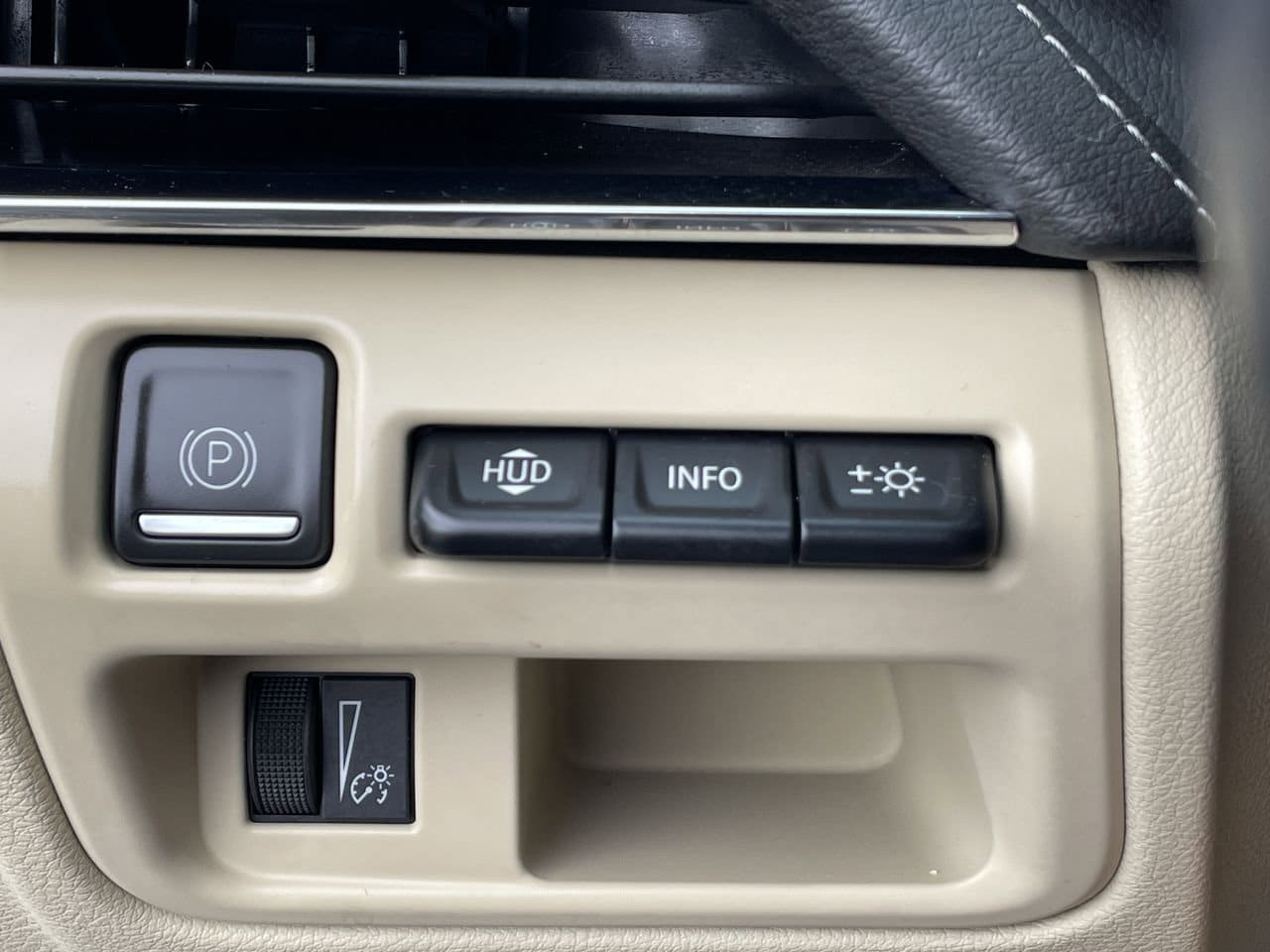 Thumbnail: 2023 Cadillac CT5 - 28