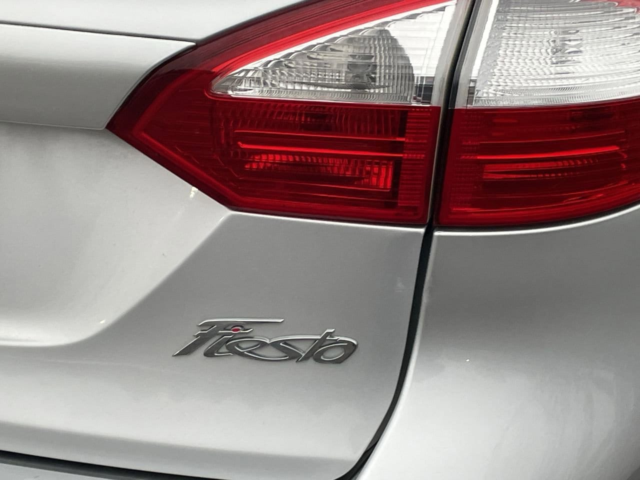 Thumbnail: 2017 Ford Fiesta - 31