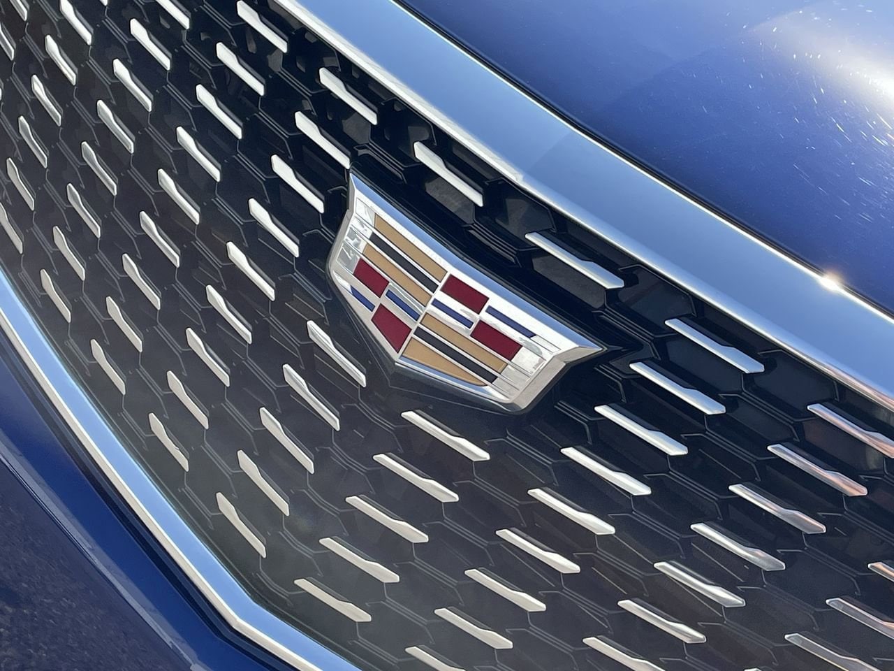 Thumbnail: 2024 Cadillac XT5 - 34