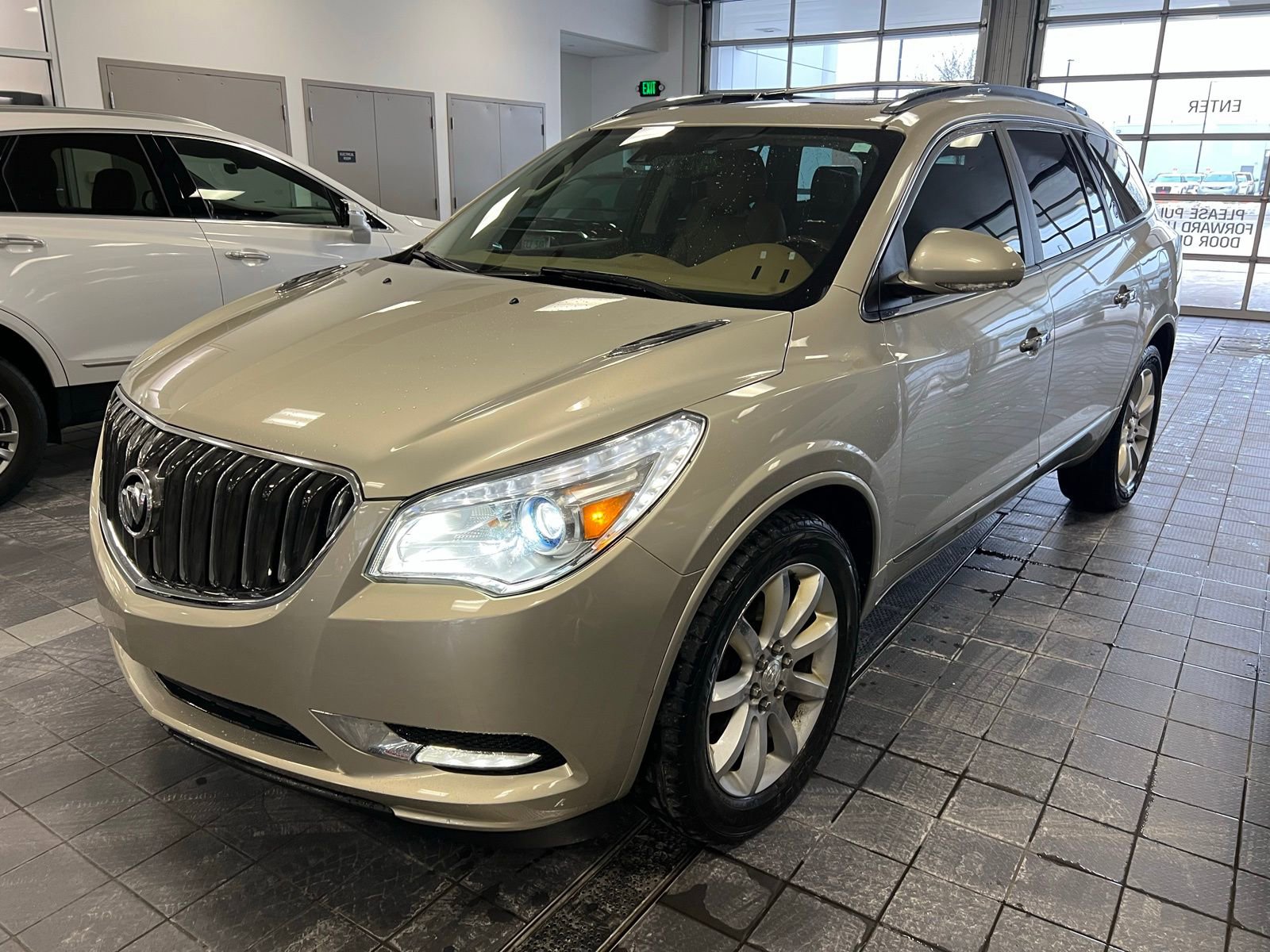 2016 Buick Enclave Premium -
                  Plymouth, MI