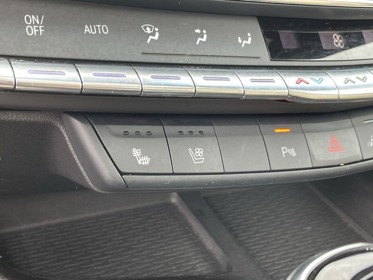 Thumbnail: 2023 Cadillac CT5 - 21